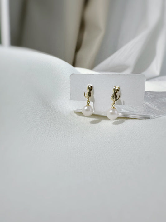 貓尾耳環 Cat Tail Earring