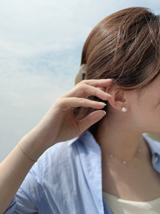 經典珍珠耳環 Timeless Pearl Earring