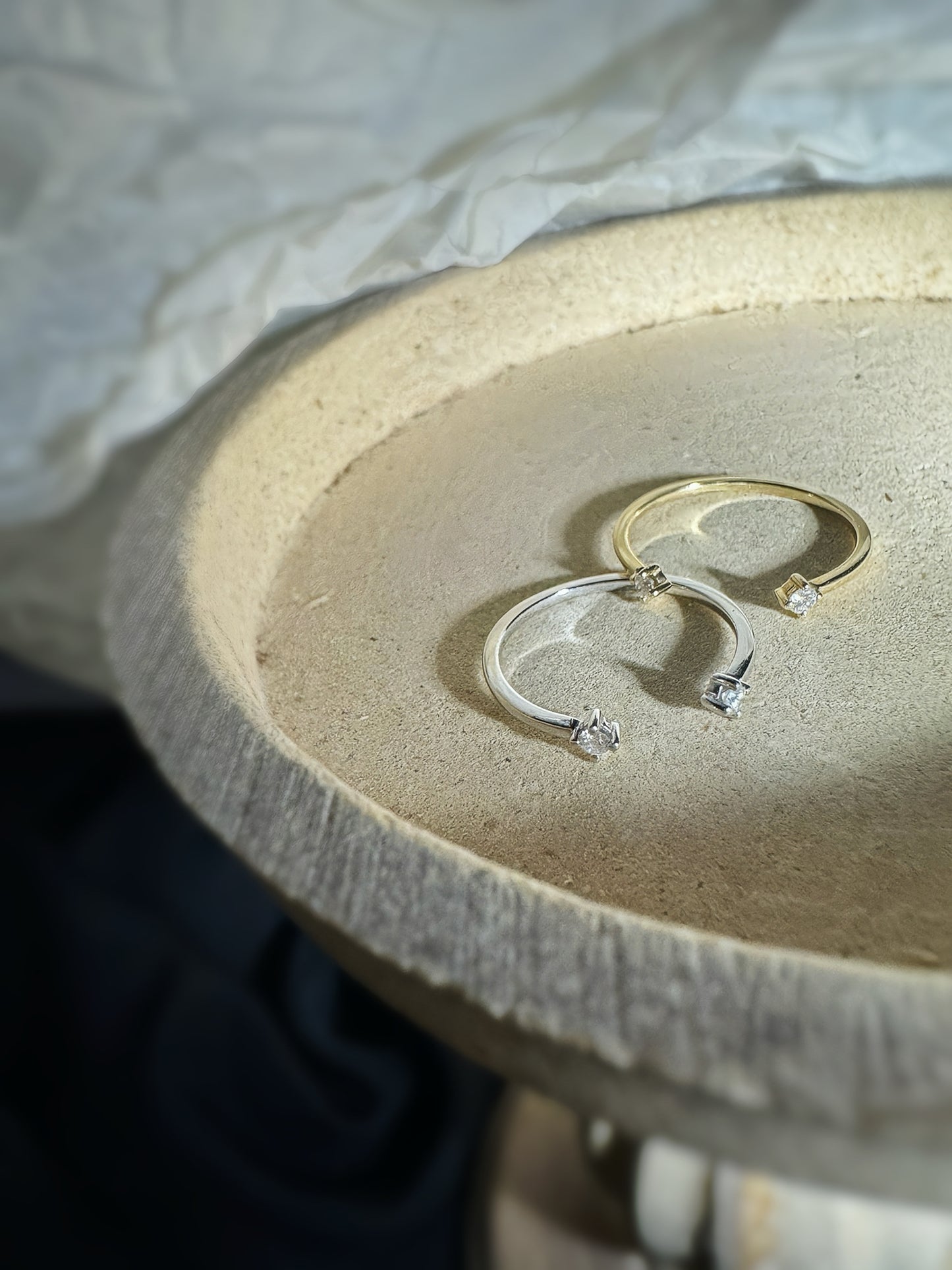 擁抱鑽石戒指 Hug Diamond Ring