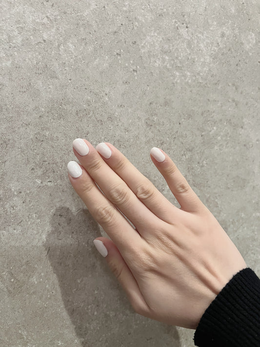 牛奶浴 Milky Bath BN001- 新!單色光療凝膠指甲貼(需照燈)