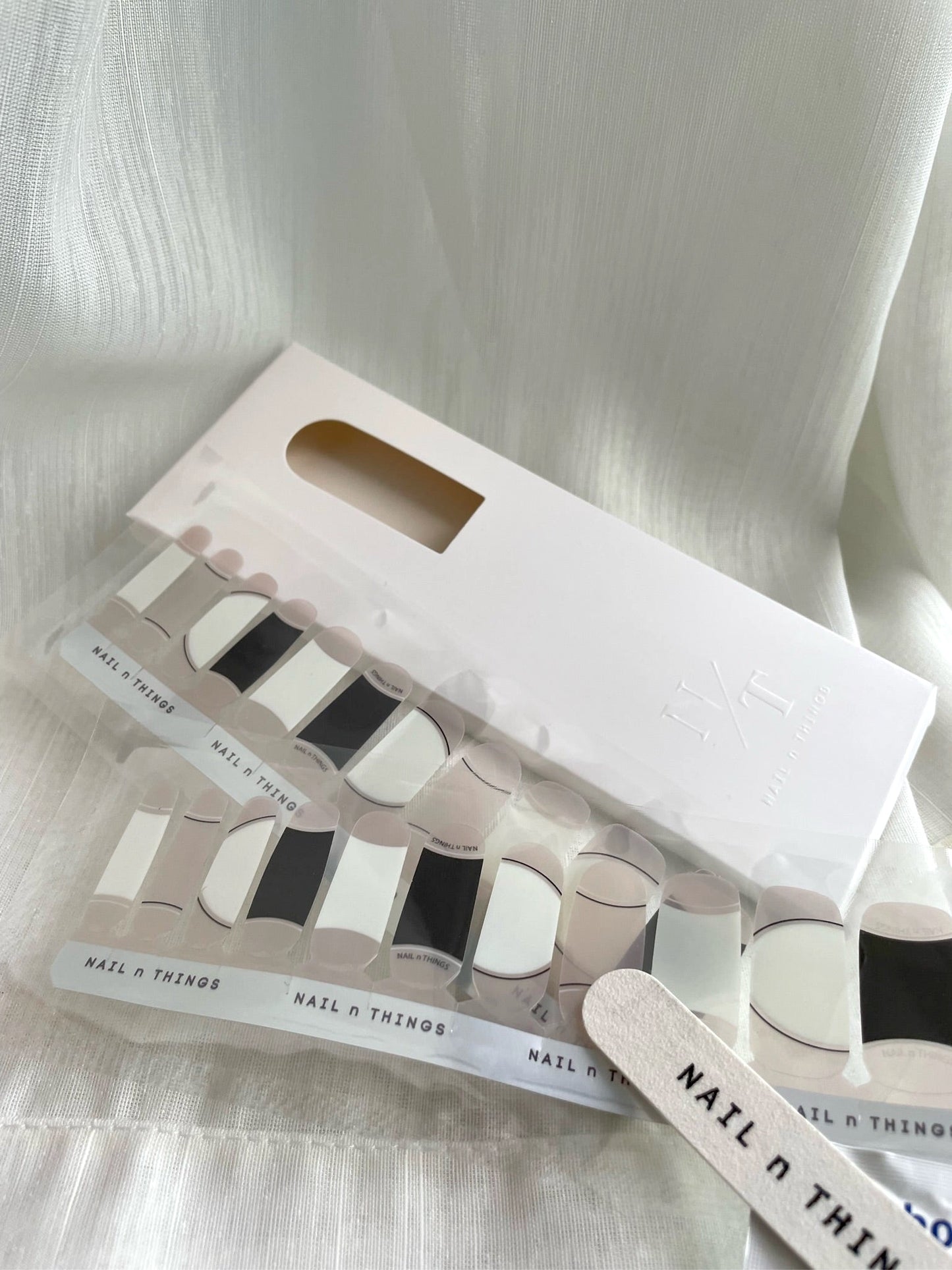 Nail n Things x Omi x Luna   - 旅行輕美套組  Travel Glam Pack